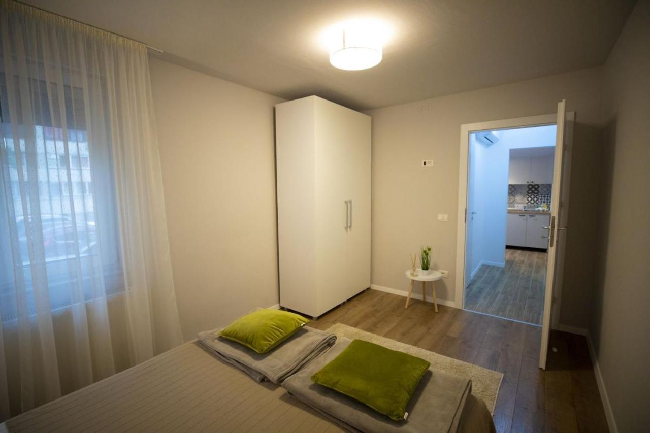 Smp Apartment 3 Тімішоара Екстер'єр фото